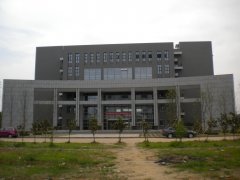 武汉工程大学成教校园风光