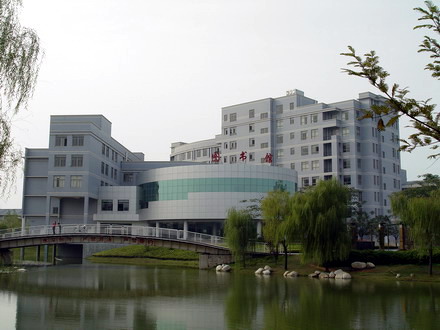 武汉工程大学校园风光